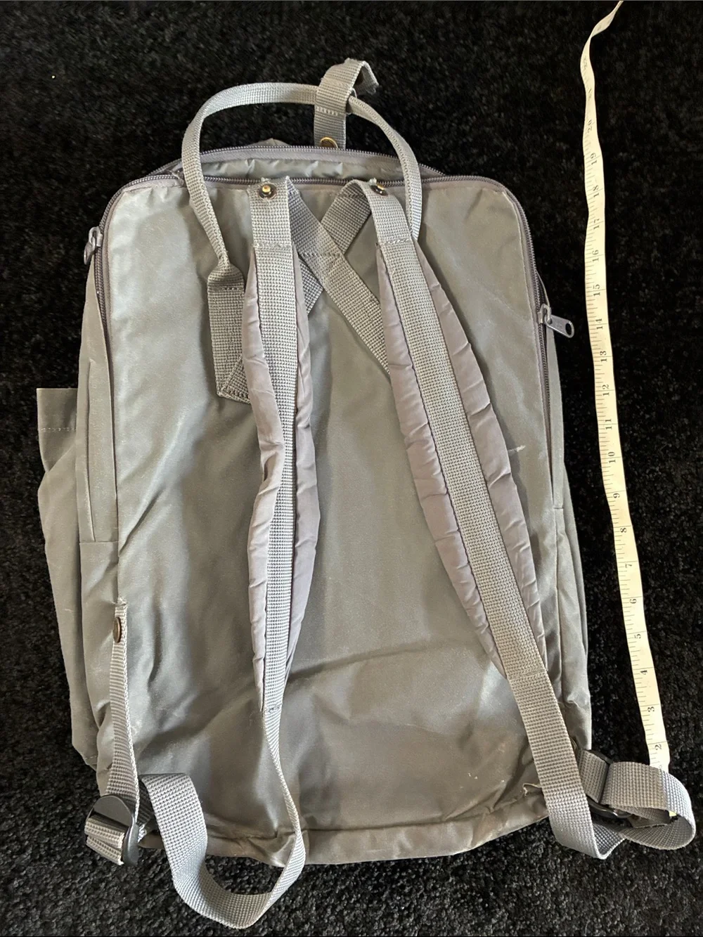 FJALLRAVEN Large kanken 18” Gray Backpack